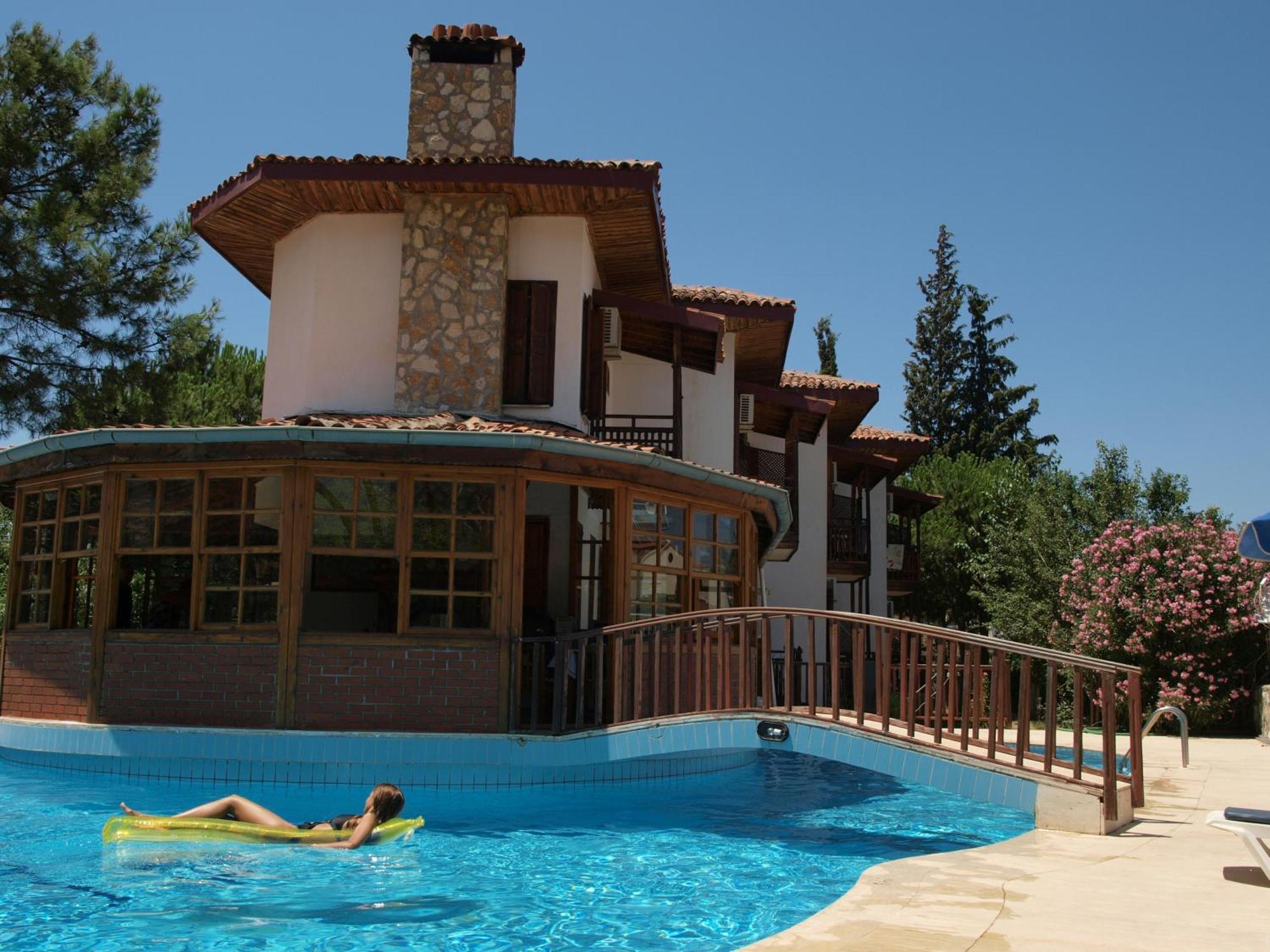 Elze Hotel Олудениз Экстерьер фото