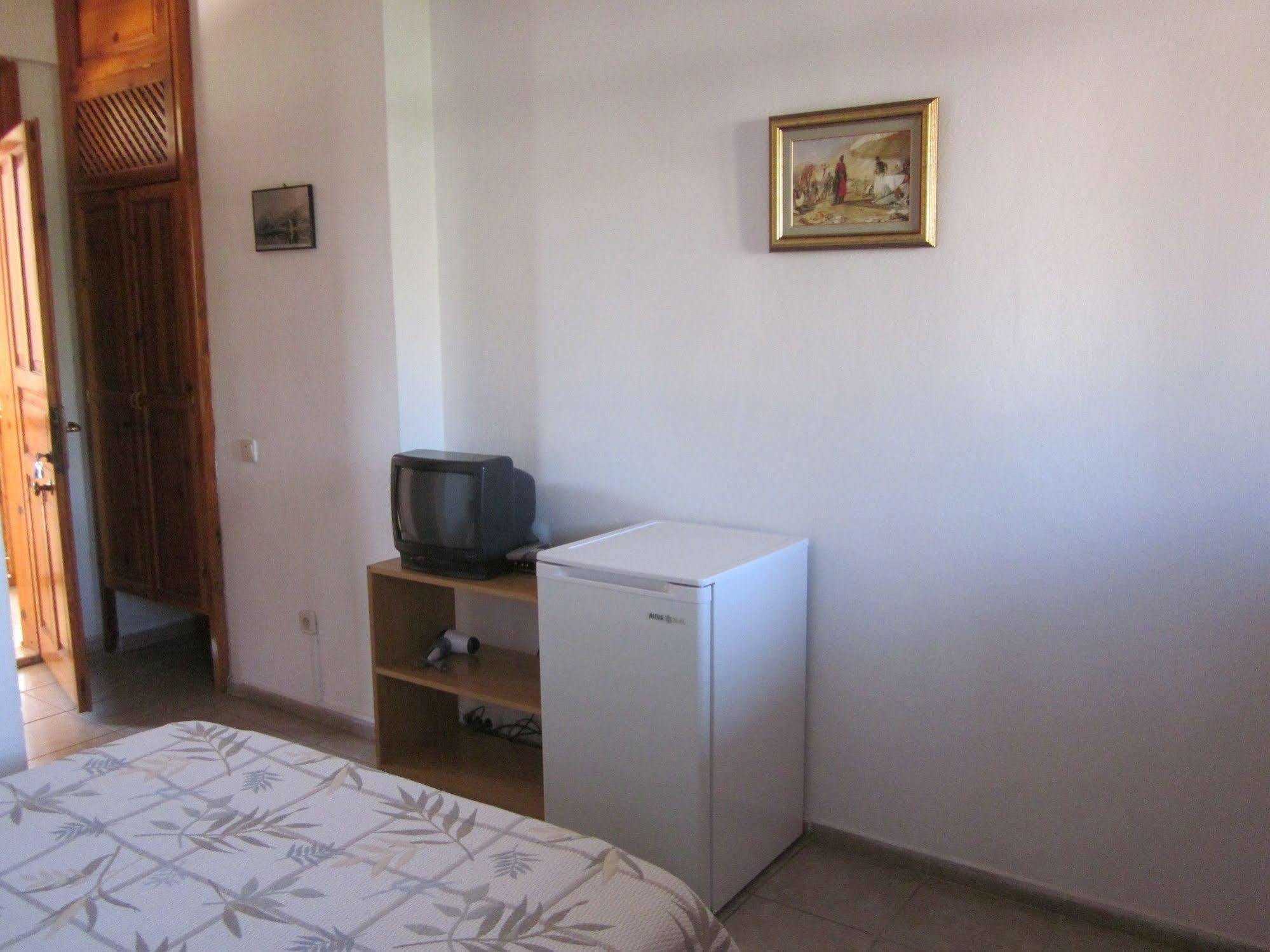 Elze Hotel Олудениз Экстерьер фото