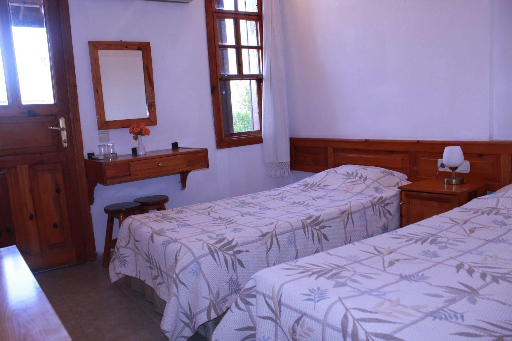 Elze Hotel Олудениз Экстерьер фото